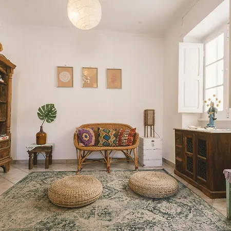 56 - Charming House In Σπίτι διακοπών *